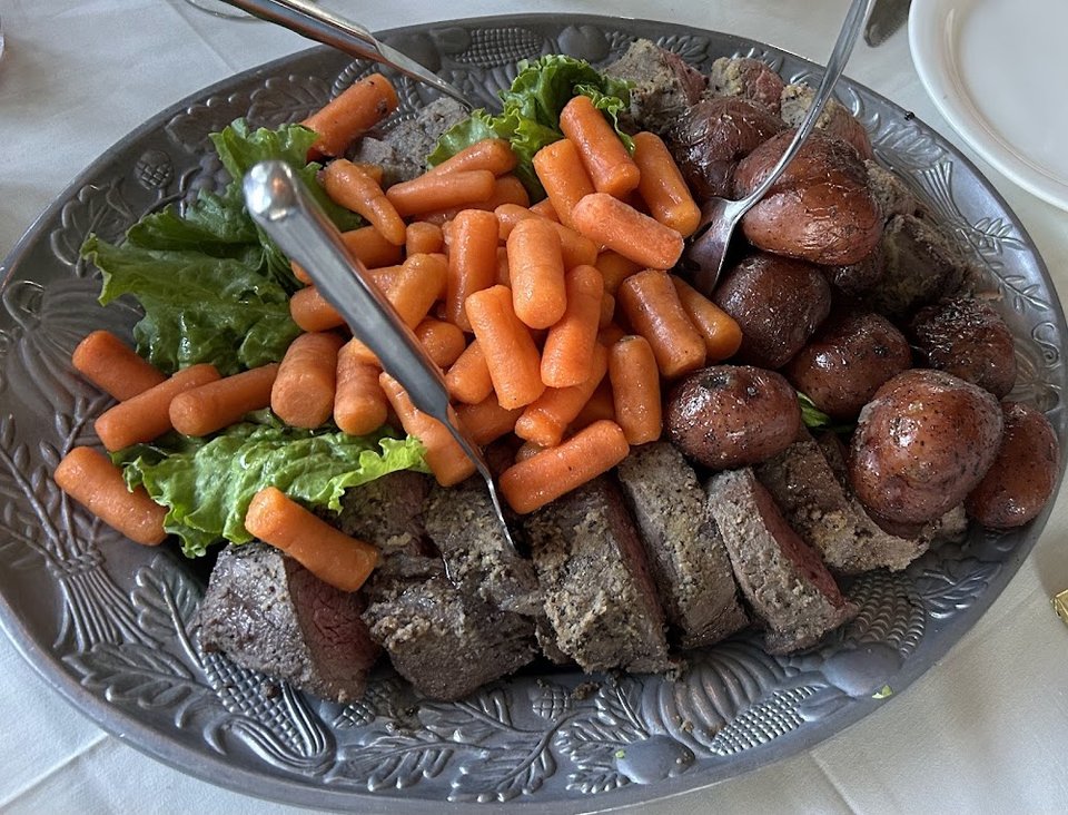 Sliced Beef with Roasted Vegetables